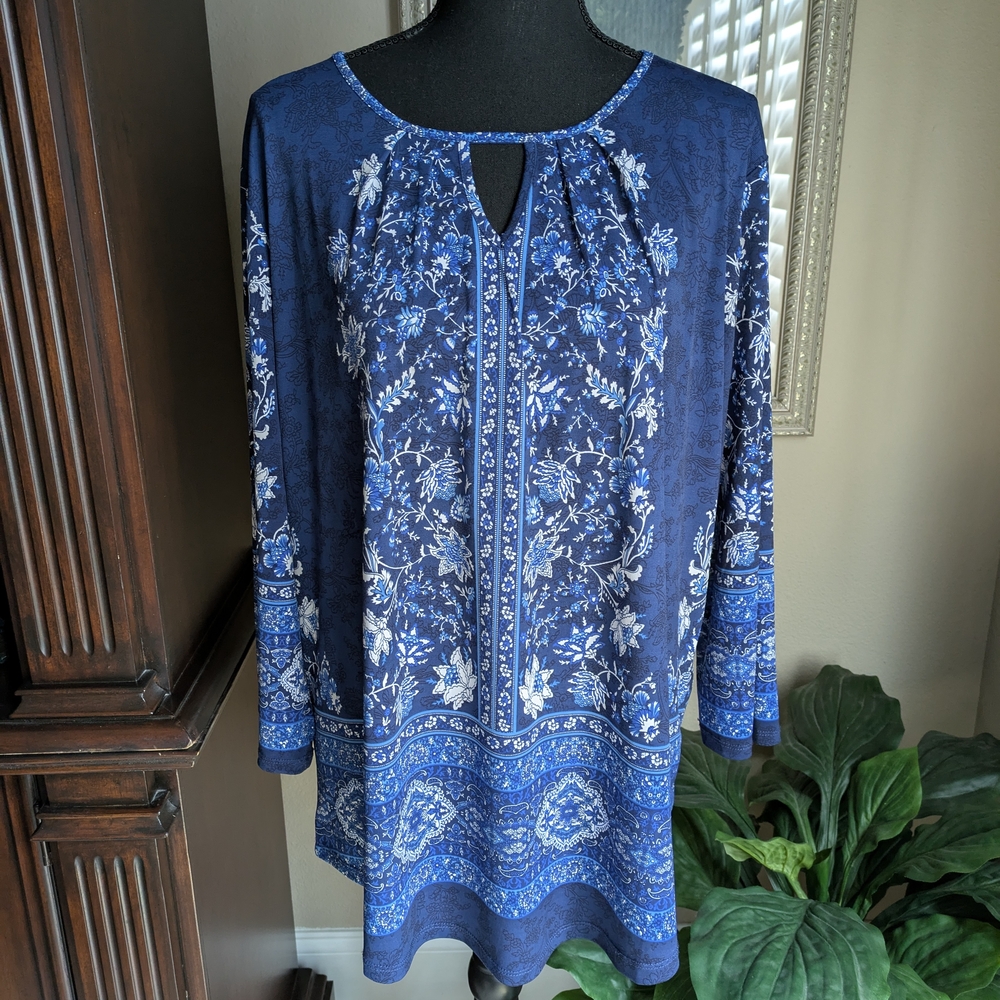Floral Blue Women's Top
